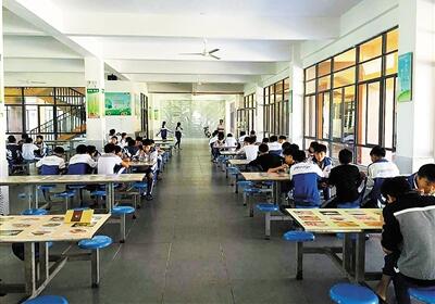 寧?？h知恩中學(xué)首家“5H示范食堂”全新面世